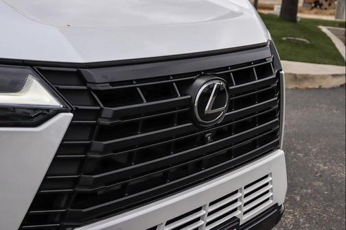 Eminent White Pearl 2025 Lexus GX 550 Premium+