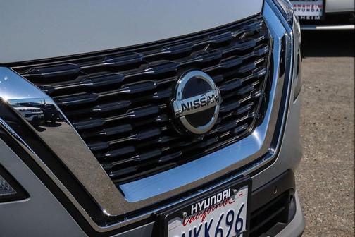 Boulder Gray Pearl 2021 Nissan Rogue SL