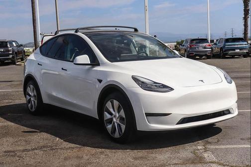 2023 Tesla Model Y Long Range Dual Motor All-Wheel Drive