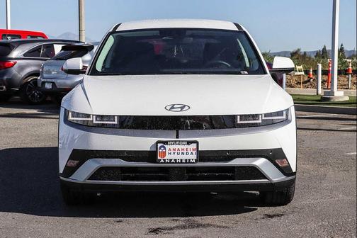 2026 Hyundai IONIQ 5 SE