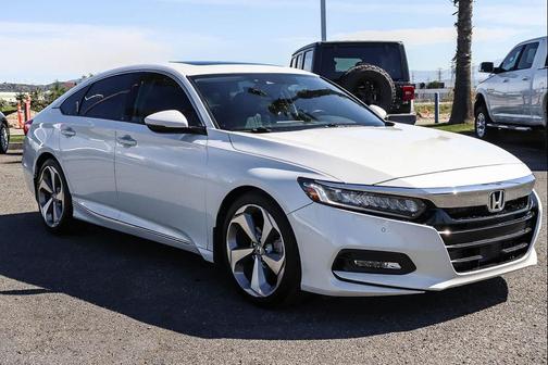 2018 Honda Accord Touring 2.0T