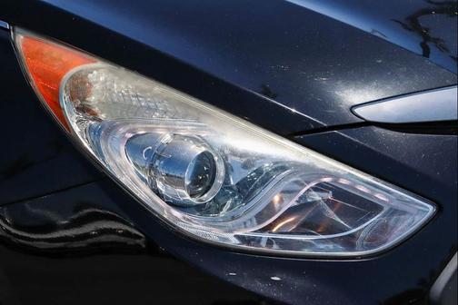 Eclipse Black 2015 Hyundai SONATA Hybrid Limited