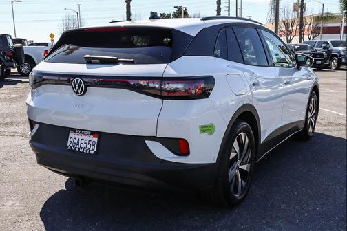 2023 Volkswagen ID.4 Pro