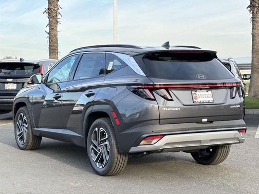 2025 Hyundai TUCSON Hybrid Limited