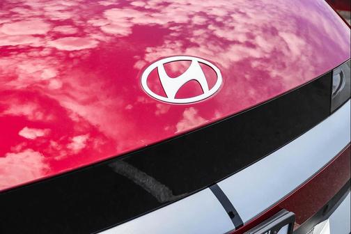 Ultimate Red 2026 Hyundai IONIQ 5 SEL