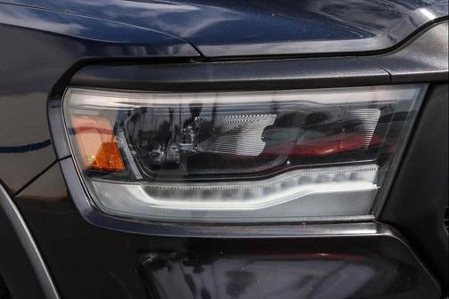 Diamond Black Crystal Pearlcoat 2022 RAM 1500 Rebel