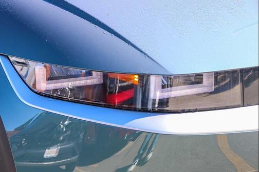 2026 Hyundai IONIQ 5 SE