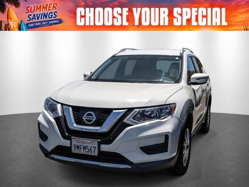 Glacier White 2017 Nissan Rogue SV