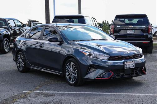 Gravity Gray 2024 Kia Forte GT-Line