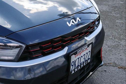 Gravity Gray 2024 Kia Forte GT-Line