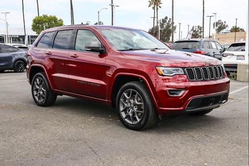Velvet Red Pearlcoat 2021 Jeep Grand Cherokee 80th Anniversary 4x4