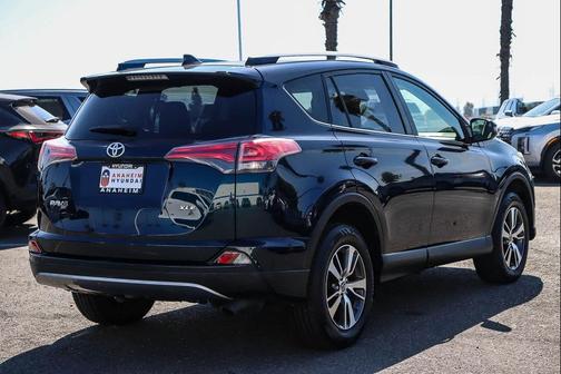Galactic Aqua Mica 2018 Toyota RAV4 XLE