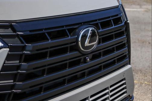 Incognito 2026 Lexus GX 550 Luxury+