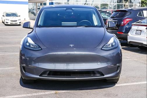 Midnight Silver Metallic 2023 Tesla Model Y RWD