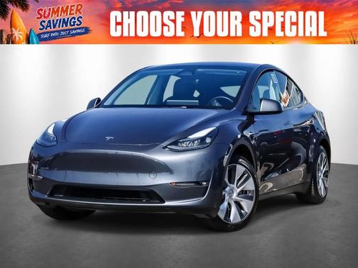 Midnight Silver Metallic 2023 Tesla Model Y RWD