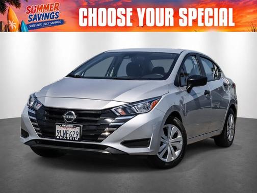 Brilliant Silver Metallic 2024 Nissan Versa 1.6 S