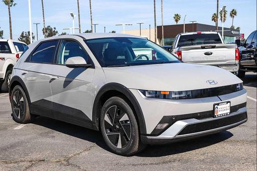 2026 Hyundai IONIQ 5 SEL