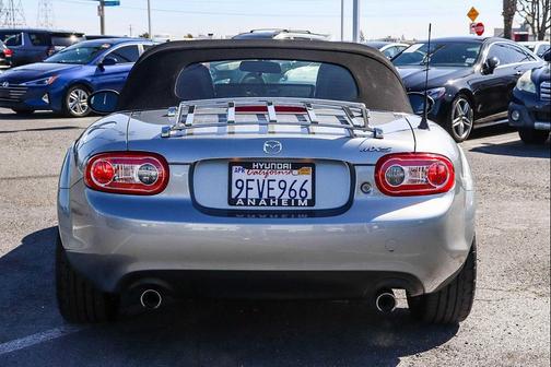 2010 Mazda MX-5 Miata Sport