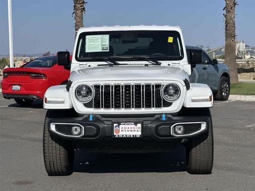 2024 Jeep Wrangler 4xe Sahara