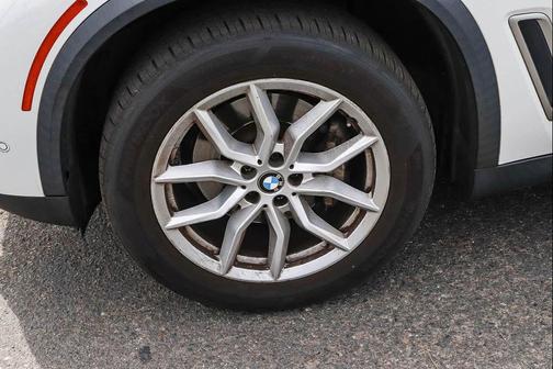 Alpine White 2020 BMW X5 xDrive40i