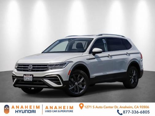 Opal White Pearl 2023 Volkswagen Tiguan 2.0T SE