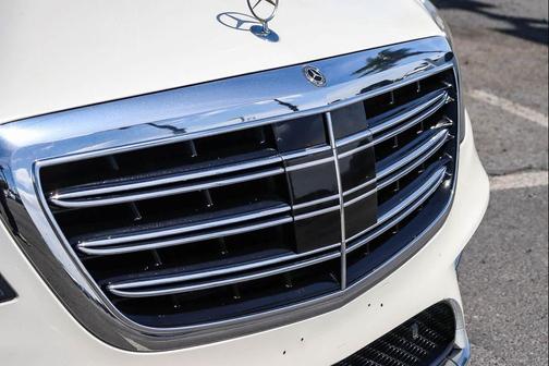 designo Diamond White 2019 Mercedes-Benz S-Class S 560