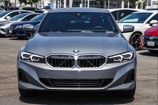 Skyscraper Grey Metallic 2023 BMW 330 330i