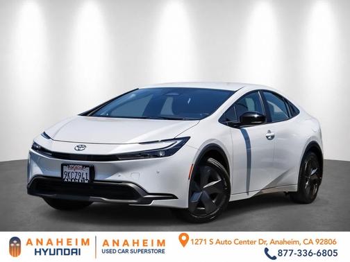 Wind Chill Pearl 2025 Toyota Prius LE