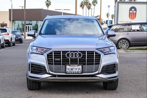 2022 Audi Q7 45 Premium