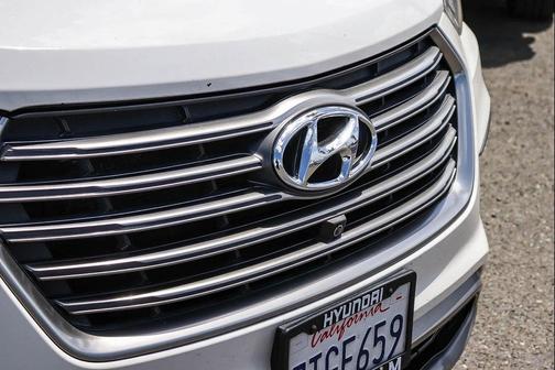 Monaco White 2017 Hyundai SANTA FE SE Ultimate