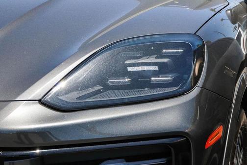 Gray 2024 Porsche Cayenne Cayenne