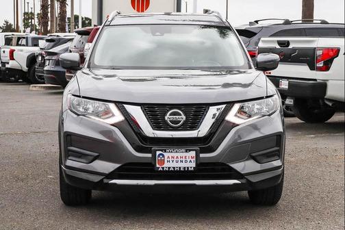 Gun Metallic 2020 Nissan Rogue SV