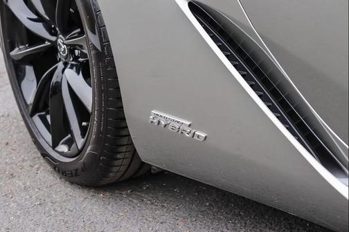 2018 Lexus LC 500h Base