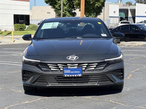 2025 Hyundai ELANTRA HEV SEL Sport