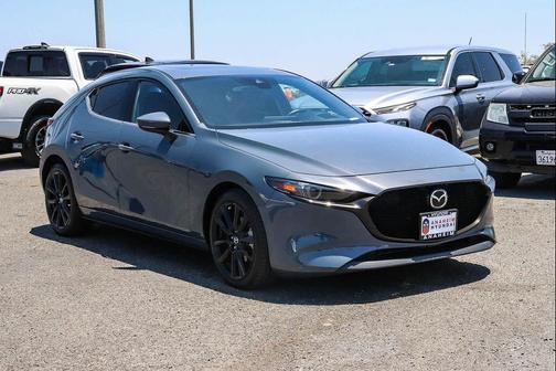 Polymetal Gray Metallic 2022 Mazda Mazda3 FWD w/Premium Package