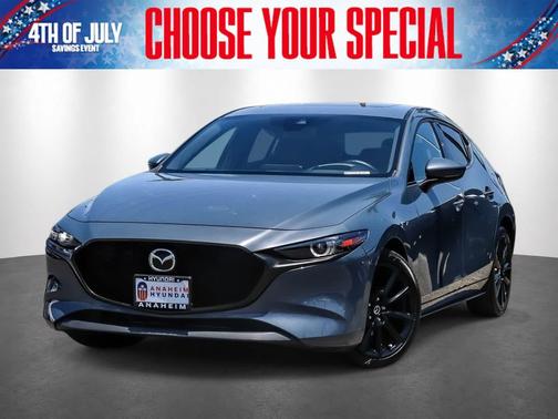 Polymetal Gray Metallic 2022 Mazda Mazda3 FWD w/Premium Package