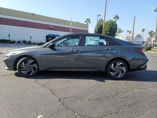 2025 Hyundai ELANTRA Sport