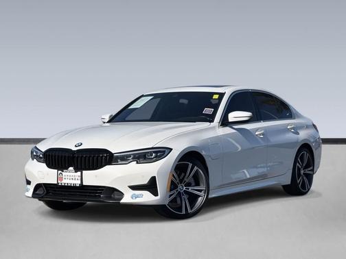 2021 BMW 330e Base