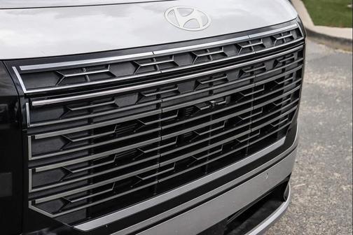 Typhoon Silver Metallic 2026 Hyundai PALISADE Calligraphy