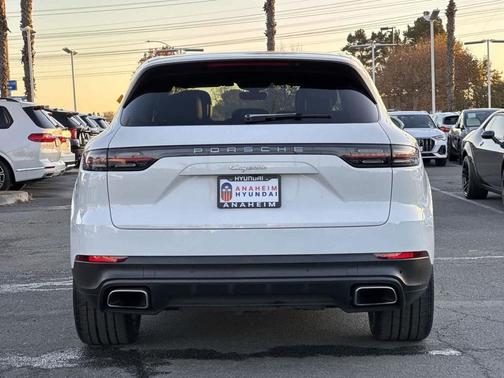 2023 Porsche Cayenne Cayenne