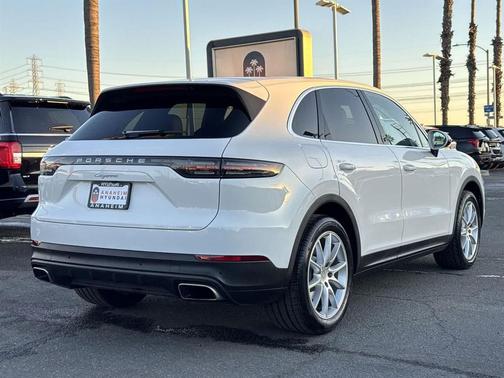2023 Porsche Cayenne Cayenne