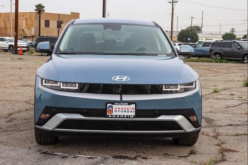 2026 Hyundai IONIQ 5 SE