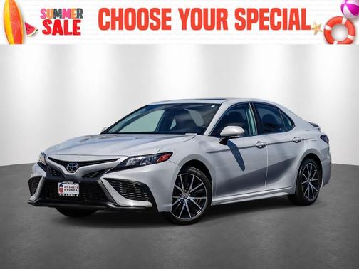 Ice Edge 2024 Toyota Camry SE