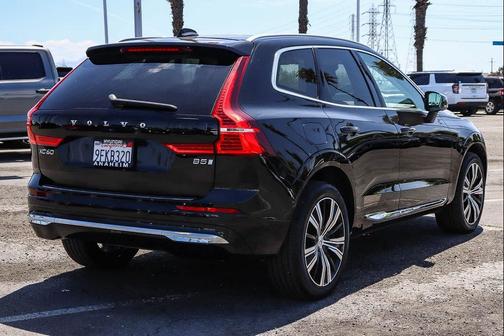 Black 2023 Volvo XC60 B5 Plus Bright Theme