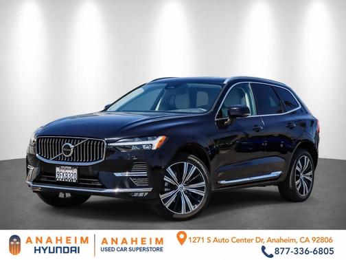 Black 2023 Volvo XC60 B5 Plus Bright Theme