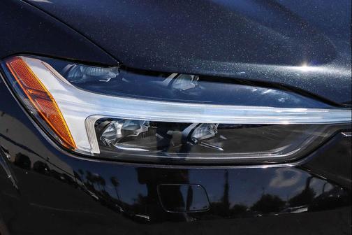 Black 2023 Volvo XC60 B5 Plus Bright Theme