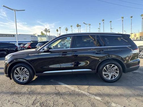 2023 Lincoln Aviator Livery
