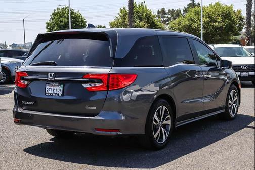 Modern Steel Metallic 2023 Honda Odyssey Touring