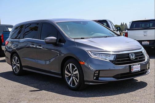 Modern Steel Metallic 2023 Honda Odyssey Touring