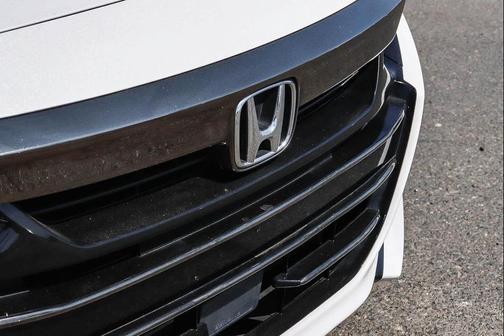 Platinum White Pearl 2021 Honda Accord Sport SE 1.5T